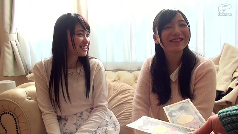 一般男女モニタリングAV レズver. 街行く親友同士の素人女子大生が2人っきりの自宅で人生初のイカせ合いレズHに挑戦!素人娘が恥じらいながらもレズキス/相互手マン/レズクンニ/レズ玩具/貝合わせ◆‘1回イったら10万円’の過激ルールで連続本気イキ合計46回!