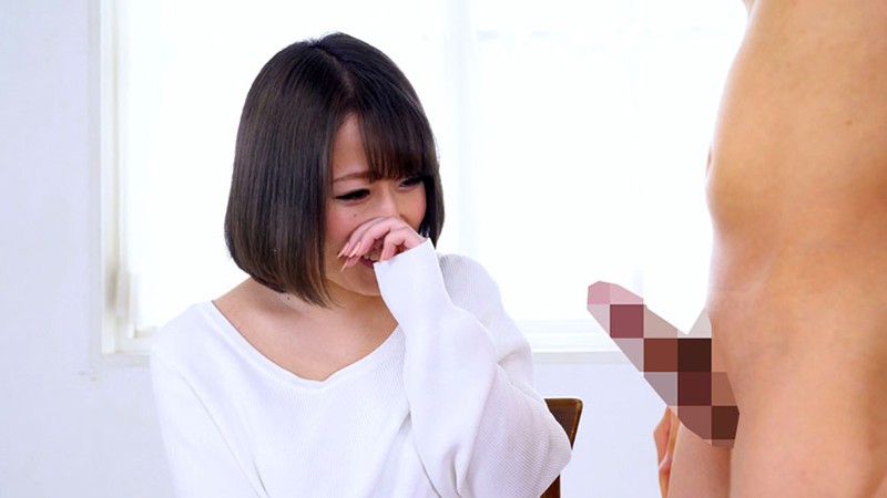 僕のセンズリ見て下さい!勃起ち○ぽを見つめるエロい視線とスケベな表情!