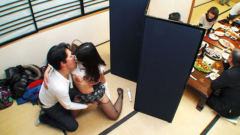 【アウトレット】同窓会スペシャル300分24名 久し振りに再会したクラスのマドンナ【美熟女】と懐かしさとお酒の勢いでエッチな事しちゃいます!!