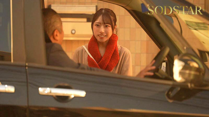 【数量限定】車中不倫 こんなオジサンでも娘の幼なじみ(19)にコクられて付き合うことになっちゃった!年の差なんと31歳!自宅ガレージで唾液を絡ませ汗ダクでちちくりあう 天神羽衣 パンティと写真セット