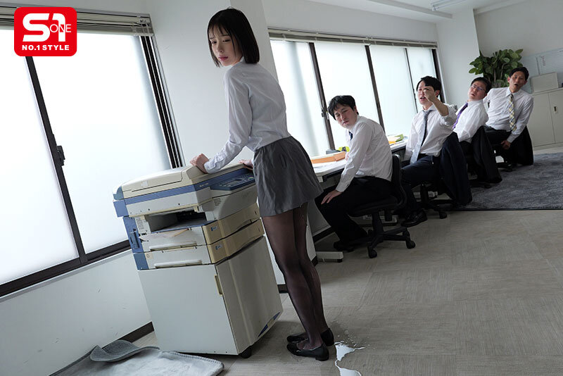 真面目な女子社員‘兒玉’さんがまさかのノルマ未達成!ペナルティのノーパン勤務に恥じらう姿がエロすぎる! 兒玉七海 (BOD)